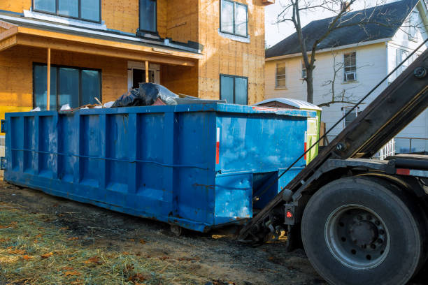 Best Construction Debris Removal  in Tuscarawas, OH